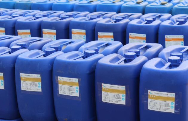 SMT貼片板焊接后需要進(jìn)行有機(jī)溶劑清洗的工藝